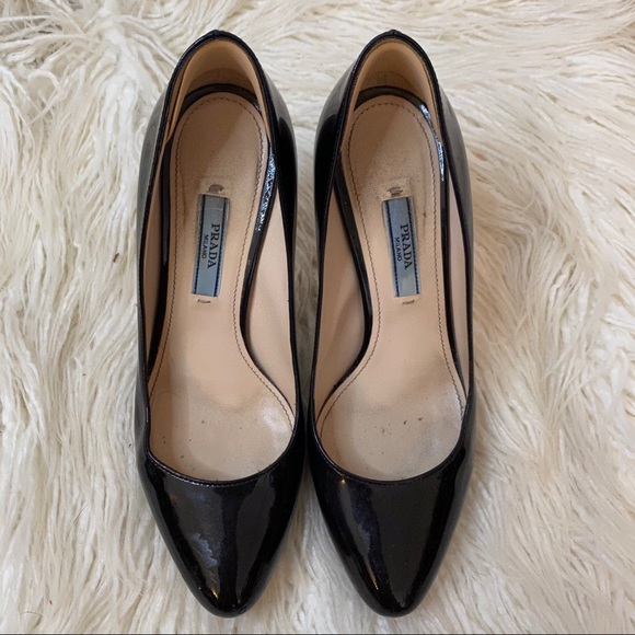 PRADA black patent leather pumps - Picture 3 of 16